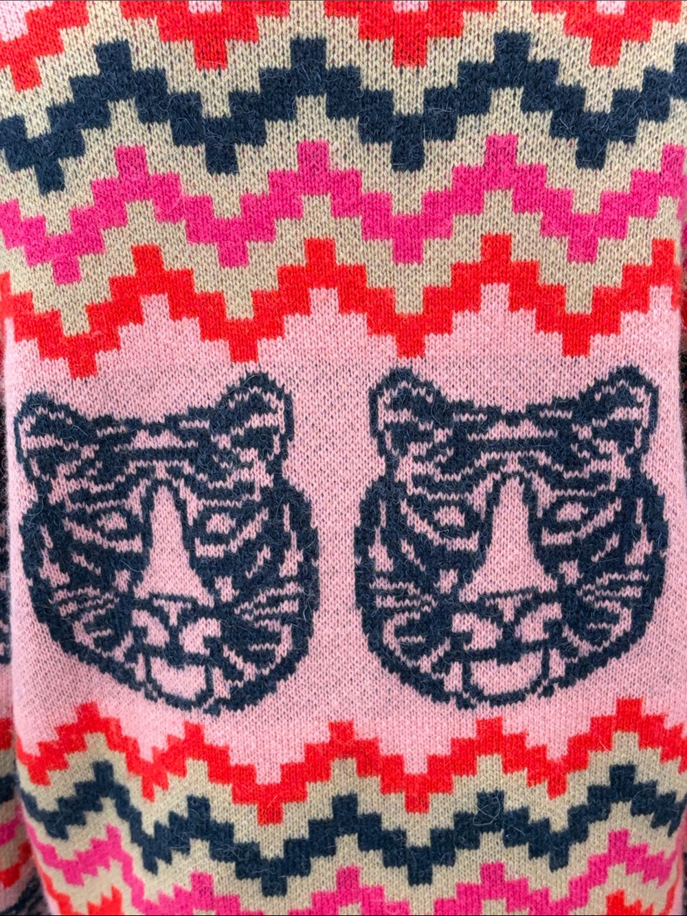 BODEN Patterned Button-Front Women's Cardigan Sweater - Picture 5 of 10